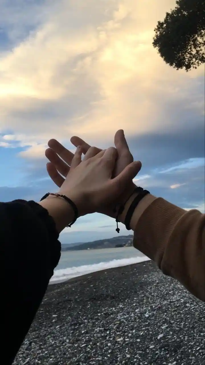 Aesthetic Couple DP Images